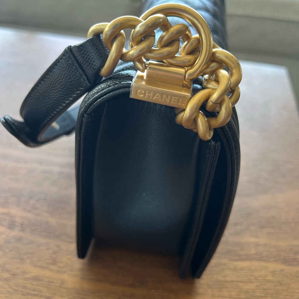 Chanel Medium Boy Bag Black Caviar Leather Gold Hardware - Picture 15 of 15